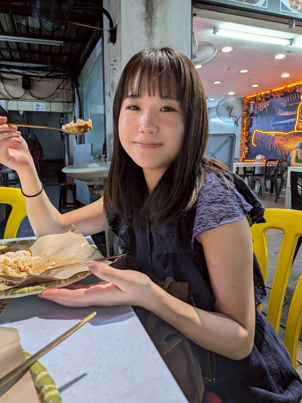 ���� �M��